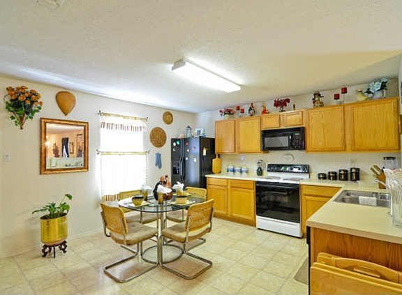 4th image of 4205 Meadowknoll Dr