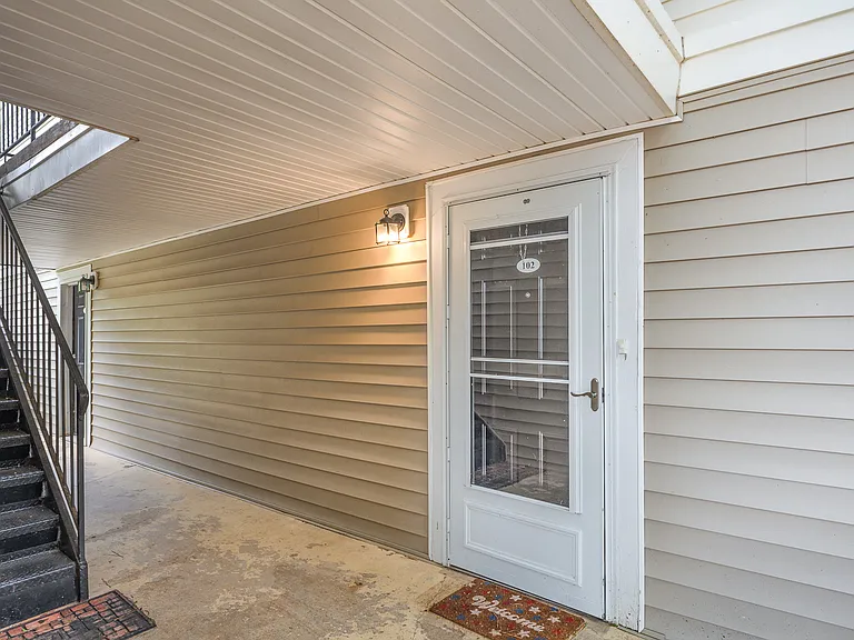 2216 Myron Dr #102 — Photo 25