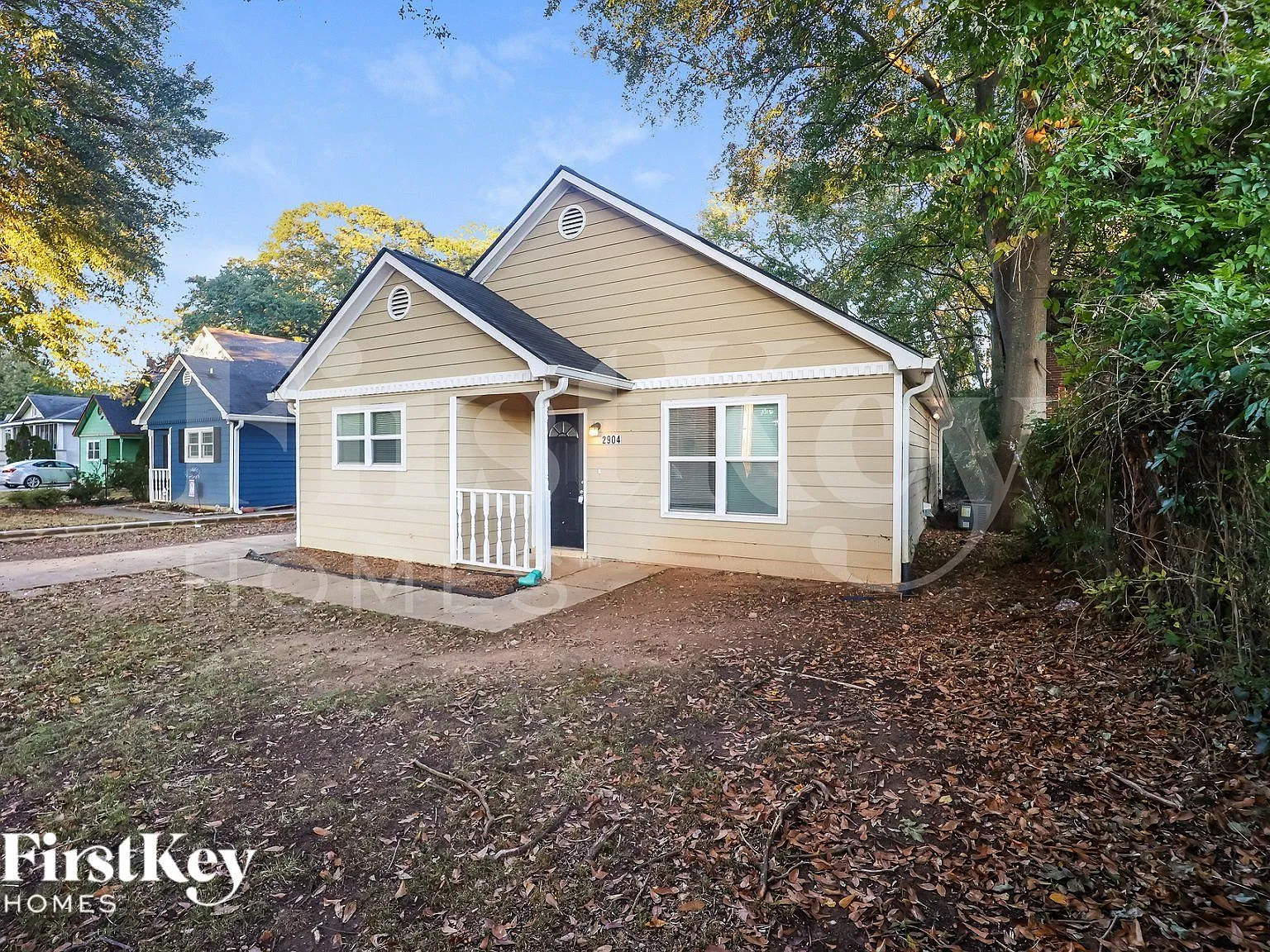 3 bed, 2.0 bath, 1115 sqft, $1,915 — Photo 3