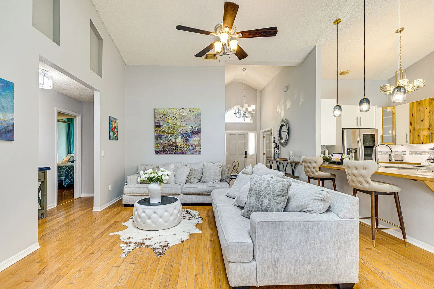 4 bed, 3.0 bath, 2744 sqft, $5,056 — Photo 2