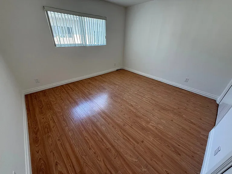 12235 Pacific Ave #107 — Photo 8
