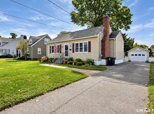 57 Hayes Dr, Milford, CT 06460