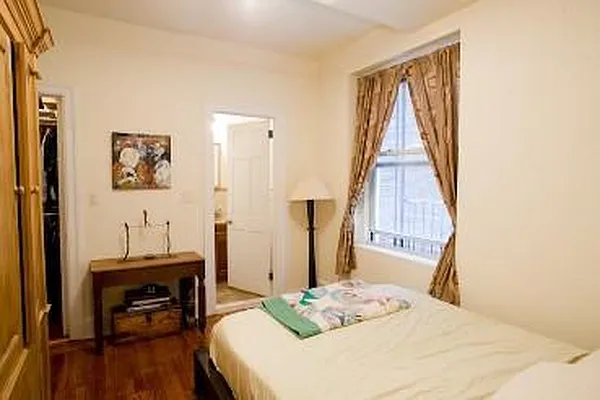 Rented by Douglas Elliman | media 11