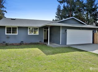 1054 NE Pennington Loop, Coupeville, WA