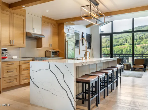 1 Waterfront Way #400, Avon, CO 81620
