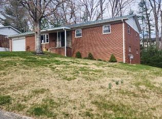 107 Hart St, Beckley, WV 25801