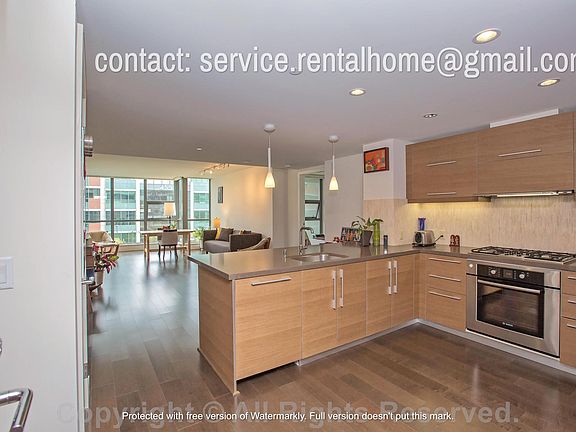 4th image of 420 Mission Bay Blvd N #3XX