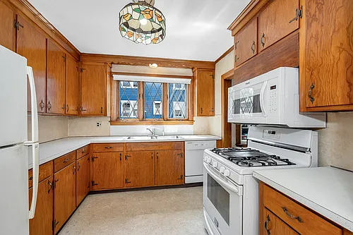 26 Leonard St Photo 1
