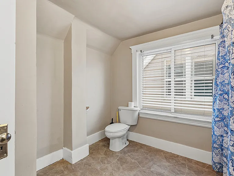 3138 Trowbridge St #3 — Photo 7