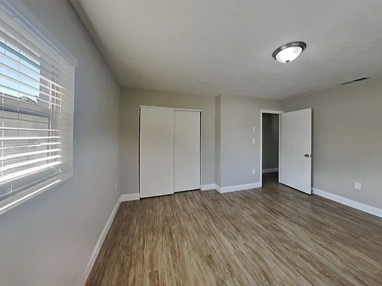 9005 Glen Moor Ln — Photo 15
