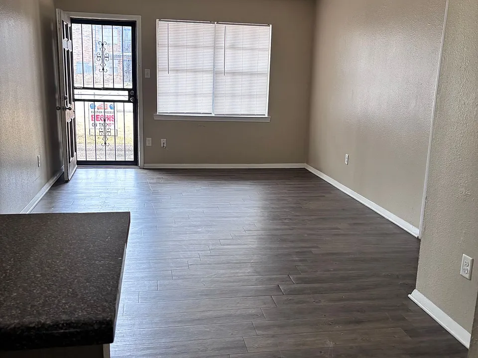 The Summereast Apartments