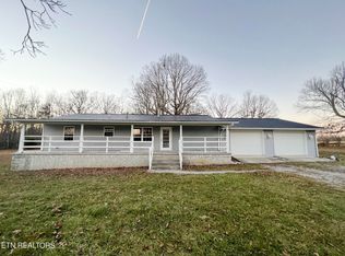 133 Palmer Ln, Crossville, TN 38571