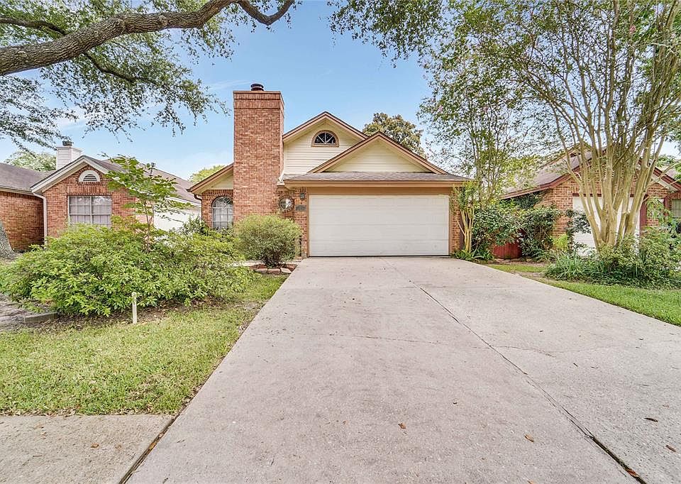 1st image of 8226 Summertree Dr