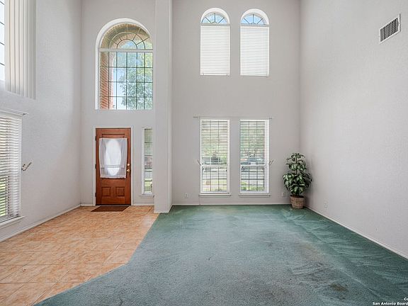 5th image of 5111 Sagail Place
