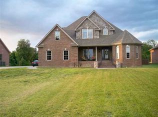 150 Cedar Ridge Pl, Paducah, KY 42003