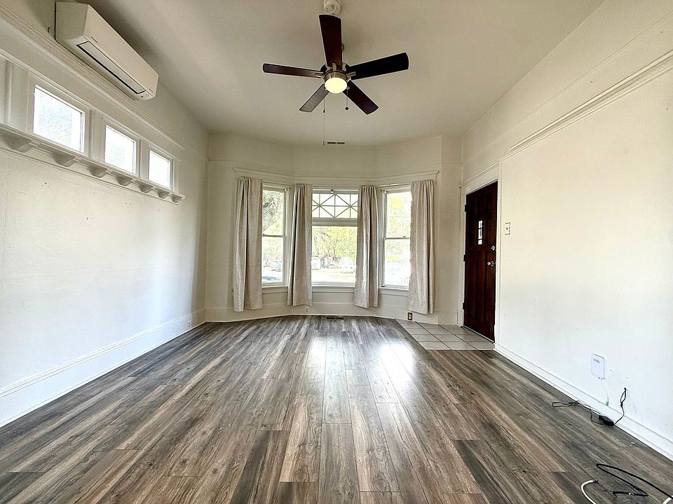 1st image of 386 Margaret St