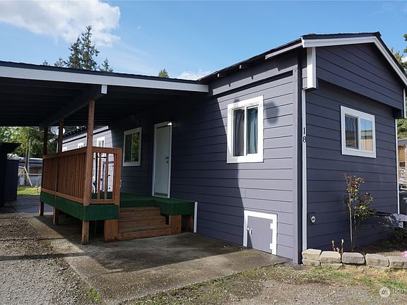 4th image of 4205 Auburn Way S #18