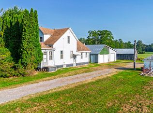 10042 Lindsey Rd, Casco, MI 48064