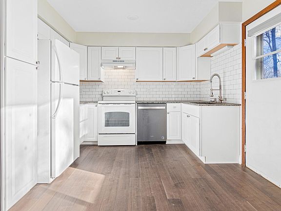 3rd image of 7055 15th St N #7059