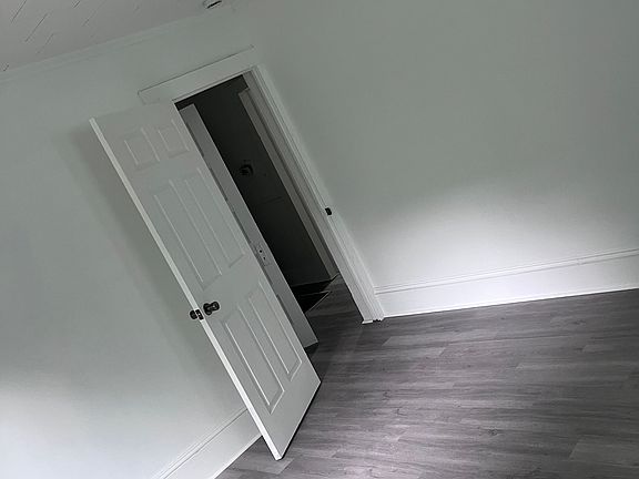 3rd image of 108 Palmer St