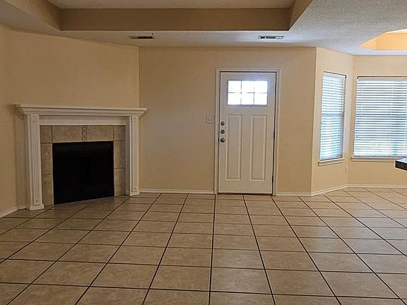 2nd image of 3806 Monty Dr