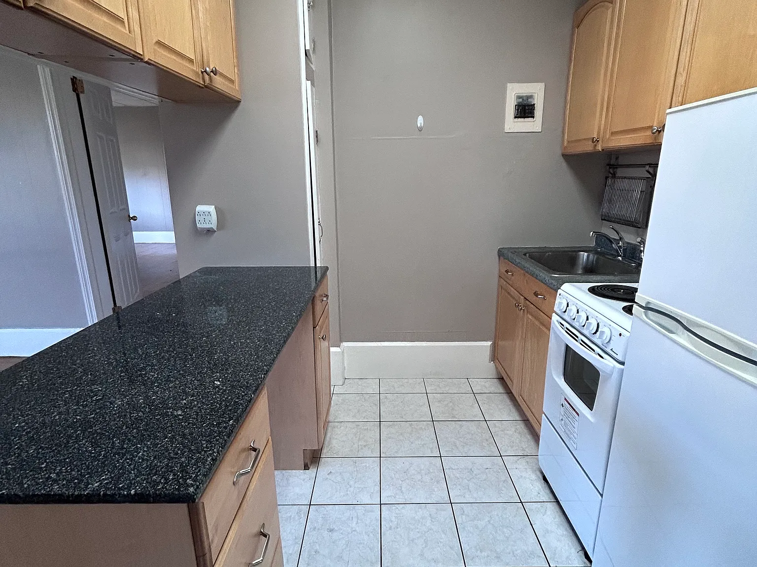 1 bed, $2,800 — Photo 3