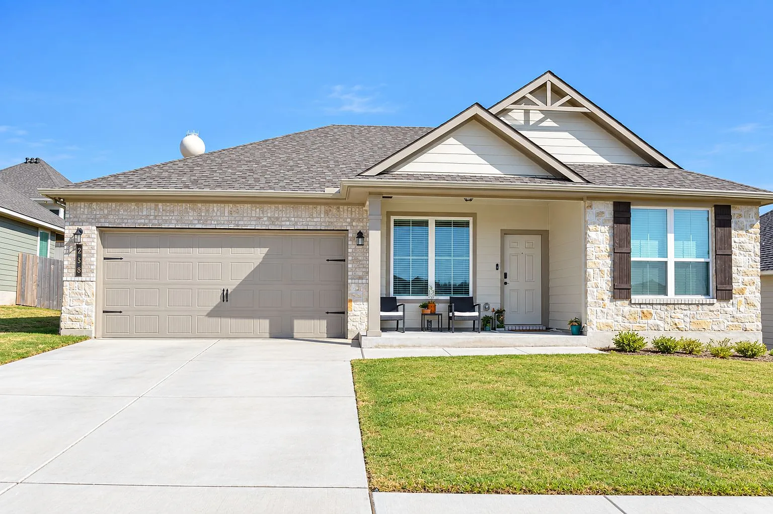 3 bed, 1662 sqft, $1,800 — Photo 1