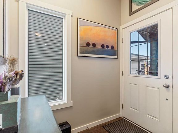 4th image of 12737 205th St NW