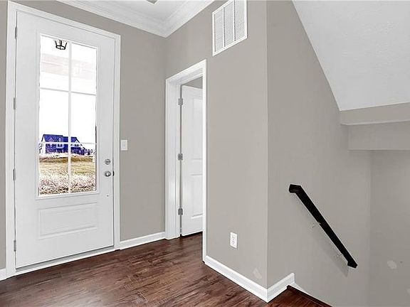 This photo is of a Dartmouth floor plan Estridge built previously.