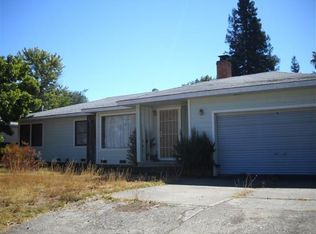 157 Meadowbrook Dr, Ukiah, CA 95482
