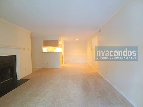 4th image of 1525 Lincoln Way APT 202