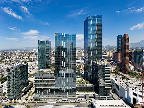 THEA at Metropolis Building and City View