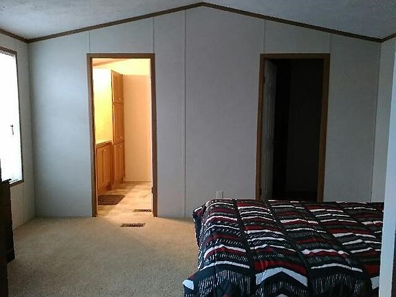 3rd image of 3809 NW Fairwood Ct