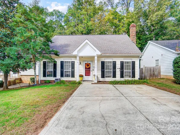 14215 Quartz Ln, Pineville, NC 28134