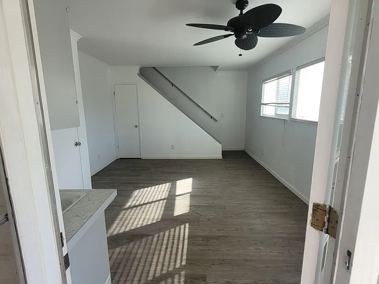19193 Timothy Ct — Photo 10