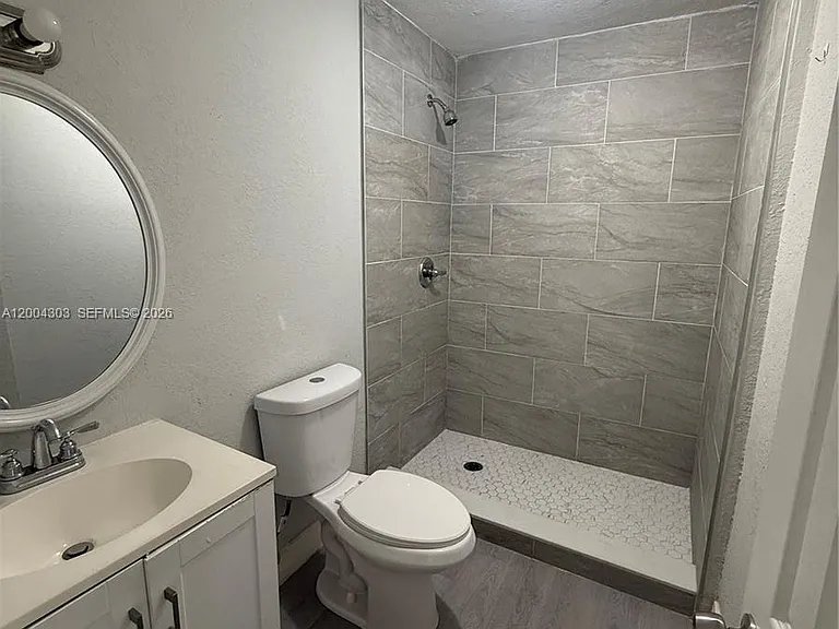 21002 NW 39th Ave — Photo 6