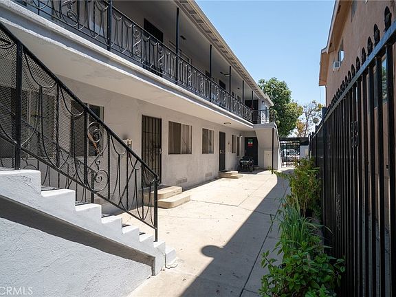 4th image of 1425 Cedar Ave