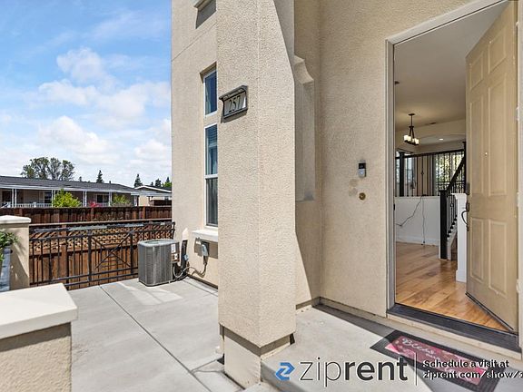 2nd image of 257 Esfahan Ct