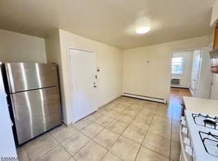 384 Market St #2-L, Newark, NJ 07105
