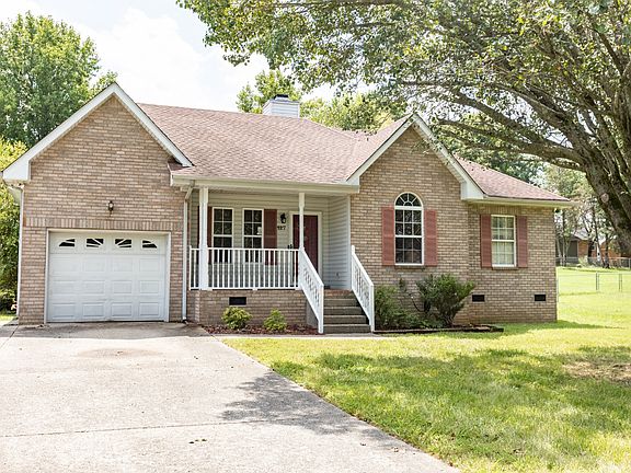 2nd image of 127 Grant Ct