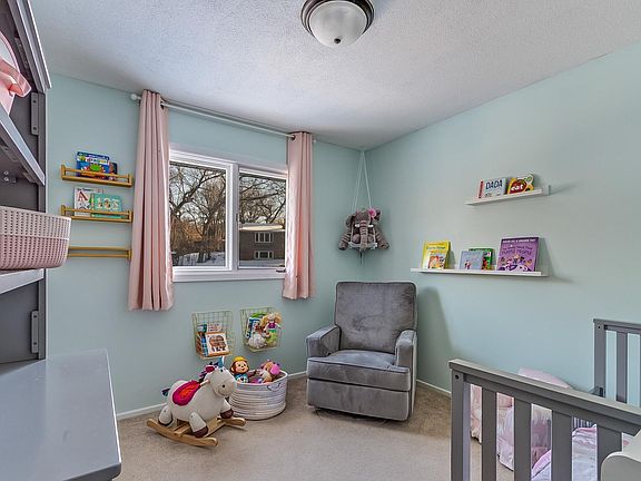 3rd image of 13132 Thomas Ave S