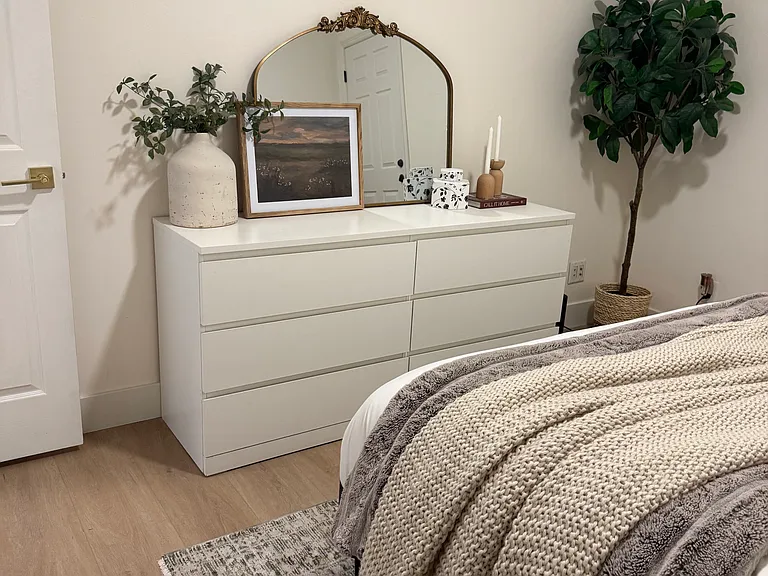 370 N 800 W — Photo 11
