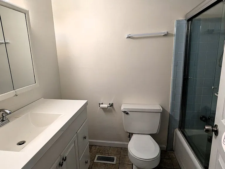 1280 Forrest Ellis Rd — Photo 7