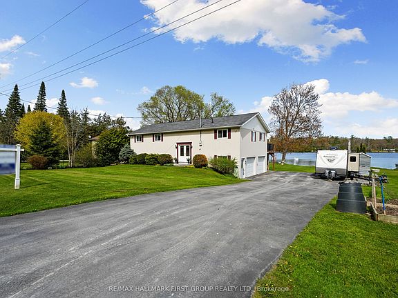 2nd image of 190 Ingham Rd #8