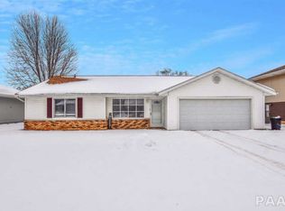 1233 S Apache Ln, Peoria, IL 61607