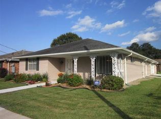 1301 Wisteria Dr, Metairie, LA 70005