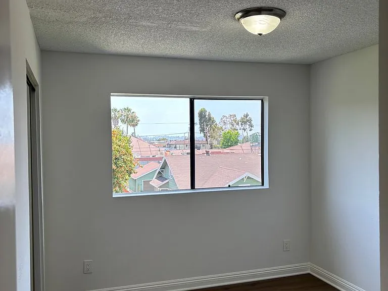 627 Orange Grove Ave — Photo 18