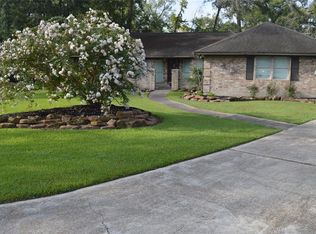 21203 Papoose Ct, Crosby, TX 77532