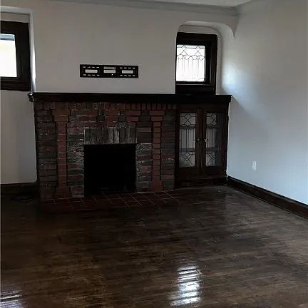3rd image of 4246 E 133rd St #2