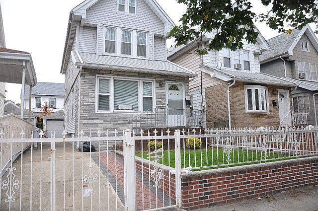 1st image of 8780 118th St